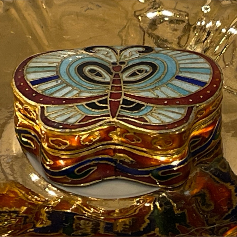 Vintage Cloisonné Enamel Butterfly Trinket Box